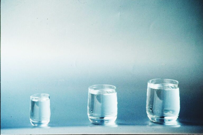 Dry Mouth (Xerostomia): Causes, Symptoms, and How to Find Relief